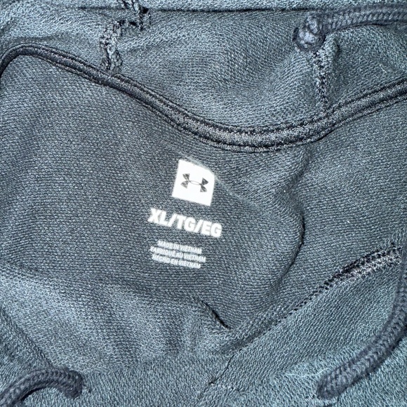Under Armour Black Hoodie with Logo - Picture 2 of 2